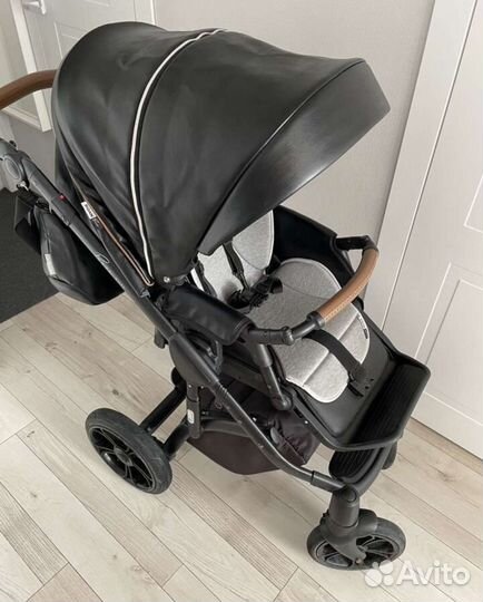 Коляска Roan Bass soft 2 в 1 и конверт esspero
