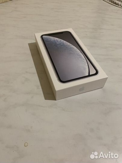 iPhone Xr, 128 ГБ