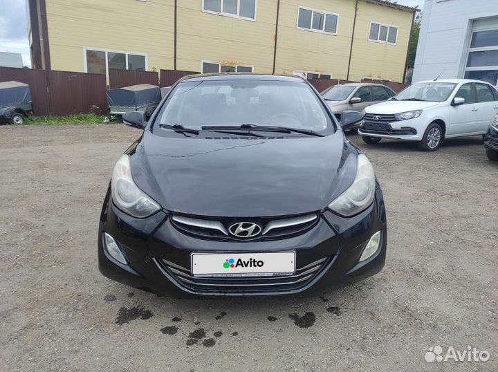 Hyundai Elantra 1.6 МТ, 2013, 197 000 км