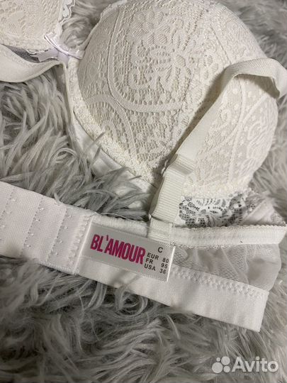 Бюстгальтер