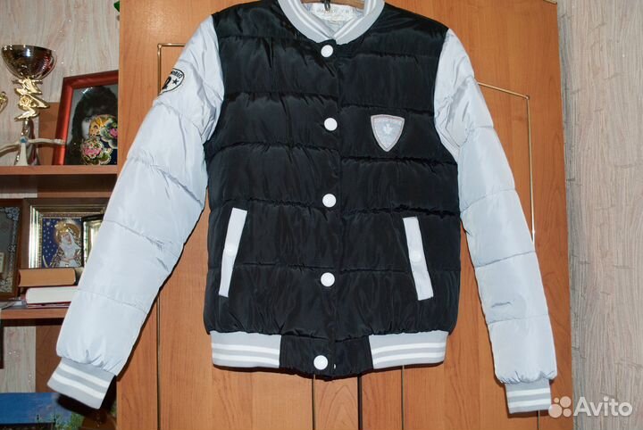 Куртка бомбер