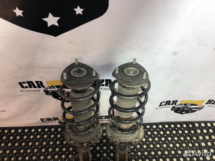 Амортизаторы передние левый и правый L/R (комплект