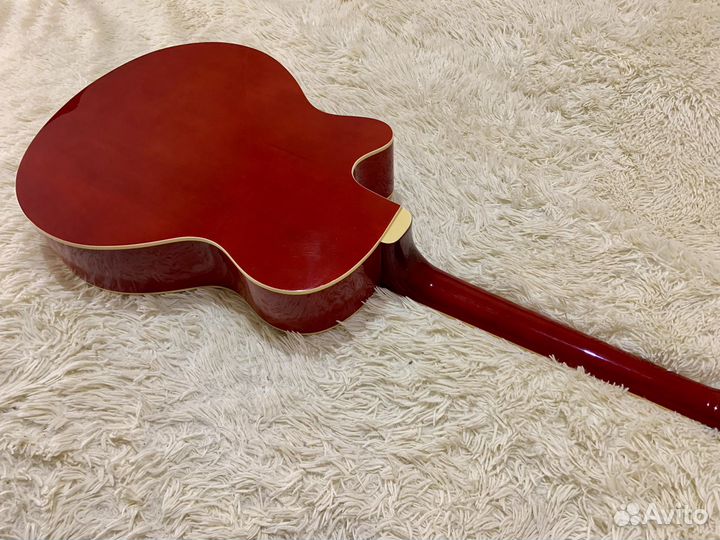 Гитара акустическая