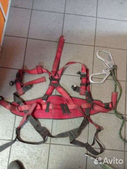 Страховочная привязь safe-tec