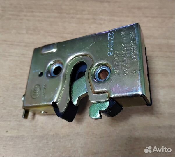 Замок двери задний левый Chery Amulet (новый)