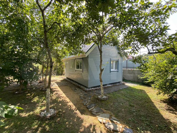 Дом 36 м² на участке 5 сот.