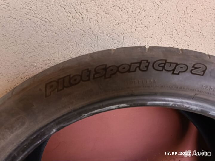 Michelin Pilot Sport Cup 2 265/35 R19