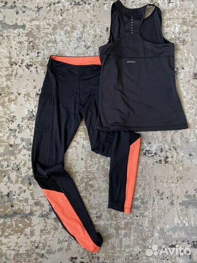 Костюм женский спортивный