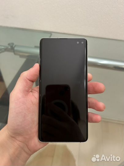 Samsung Galaxy S10+, 8/128 ГБ