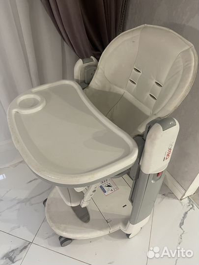 Детский стульчик для кормления Peg perego Tatamia