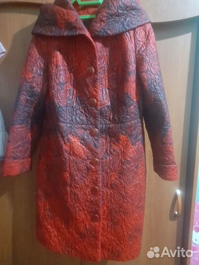 Продам пальто женское