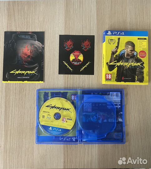 Sony PS4 slim 500gb + 2 геймпада + 5 игр