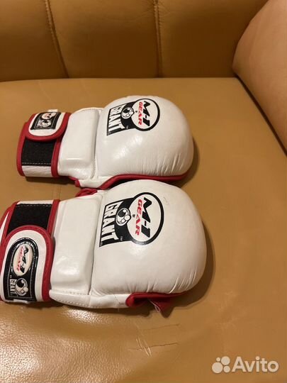 Боксерские перчатки взрослые бу