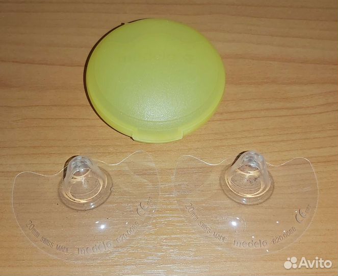 Накладки на грудь medela