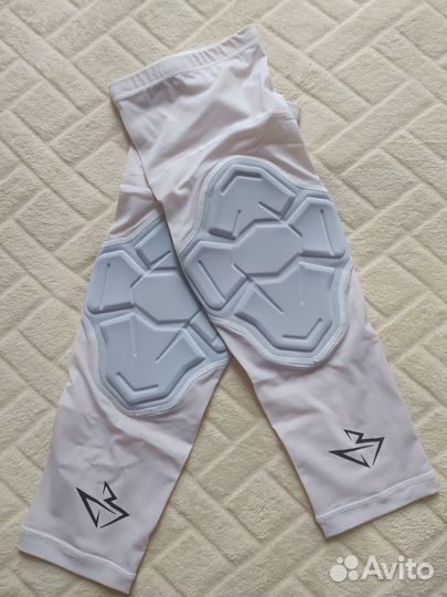 Наколенники ComBasket