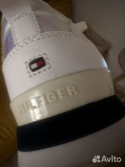 Кросовки женские