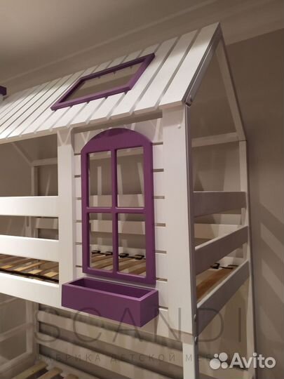 Двухъярусная кровать