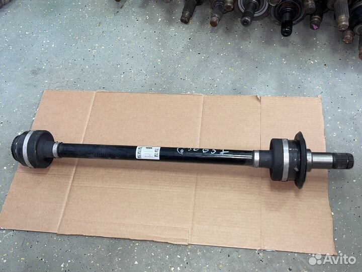 Приводной вал колеса зад R BMW G30 G31 B57