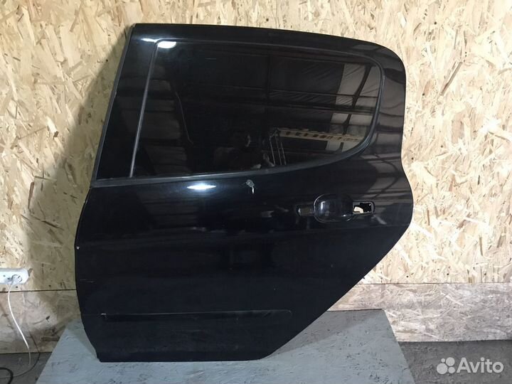 Дверь задняя(левая) Peugeot 308