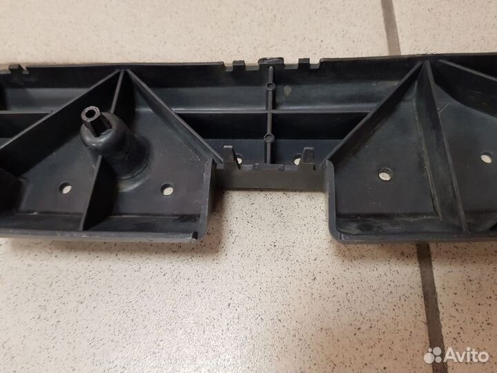 Усилитель бампера Land Rover Freelander 2006-2010