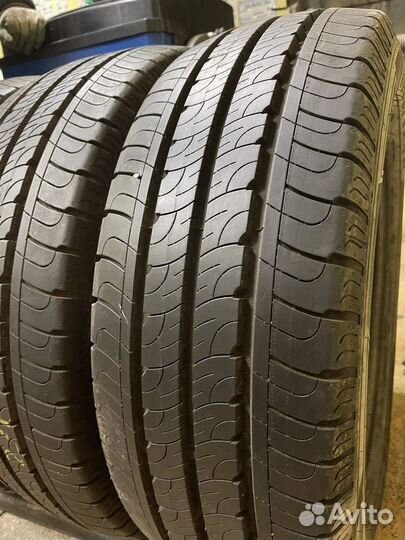 Goodyear EfficientGrip Cargo 215/65 R16C