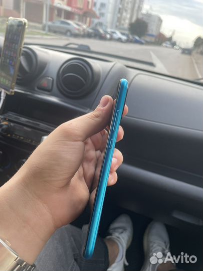 Телефон honor 9c