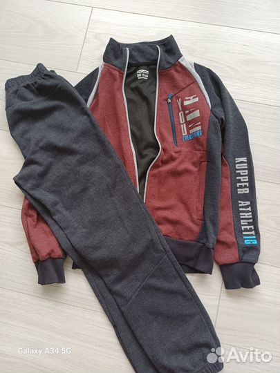 Продам костюм