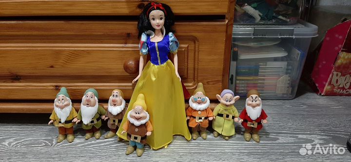 Кукла дисней Белоснежка и семь гномов