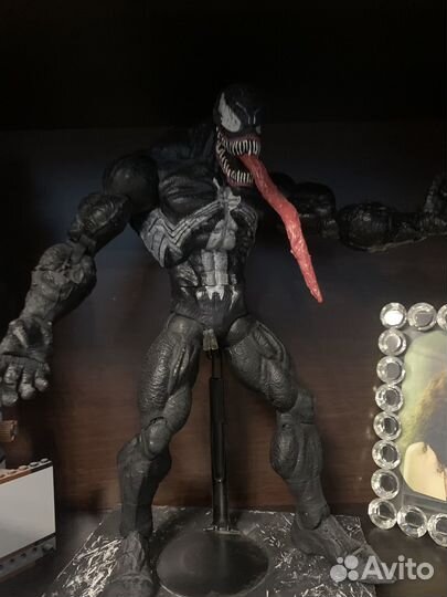 Веном Venom той биз toy biz фигурка