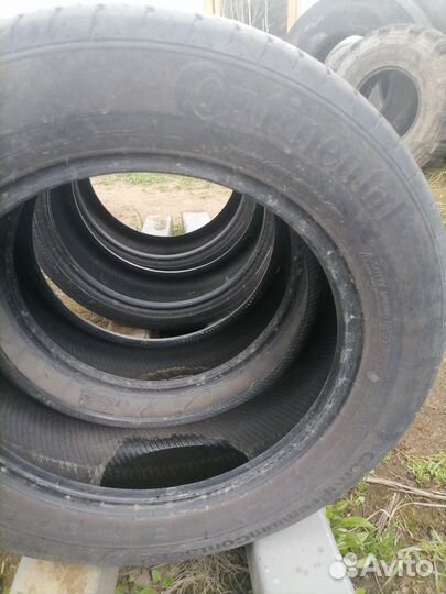 Continental ContiPremiumContact 2 215/60 R17