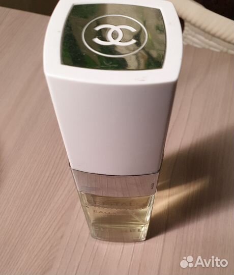 Chanel cristalle EAU verte