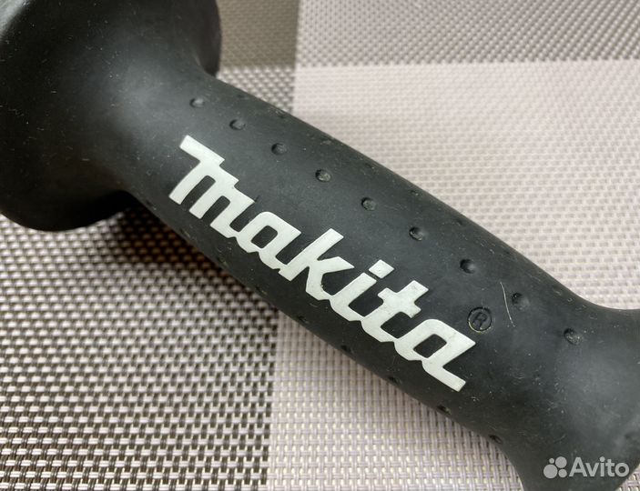 Боковая ручка для перфоратора Makita HR2470 Оригин