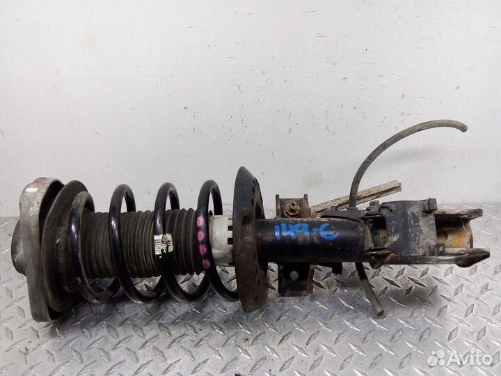 Амортизатор передний L Mercedes E-klasse W212 2123