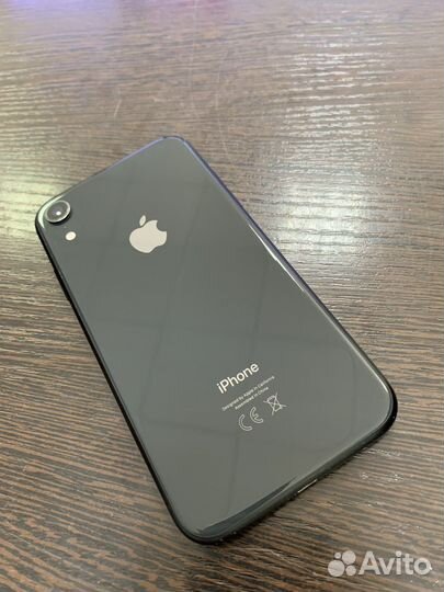 iPhone XR 64gb