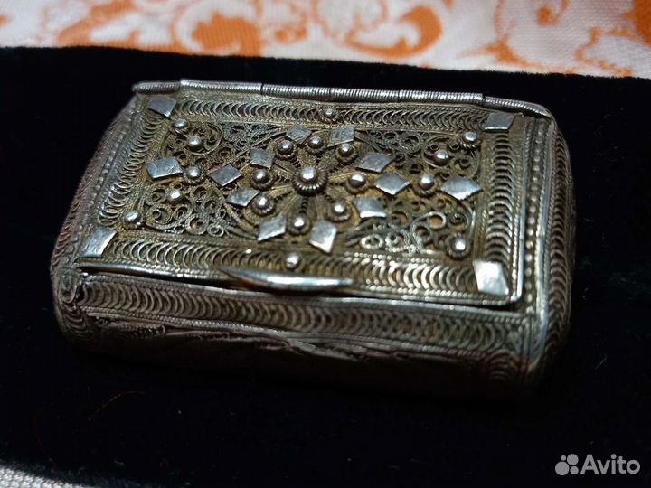 Старинная серебряная шкатулка Россия 18 век,42 гр