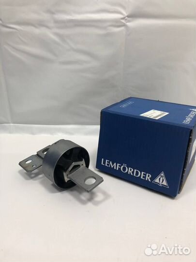 Сайлентблок рычага правый lemforder 3554301