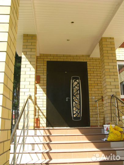 Двери входные металлические