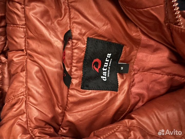 Пуховик женский