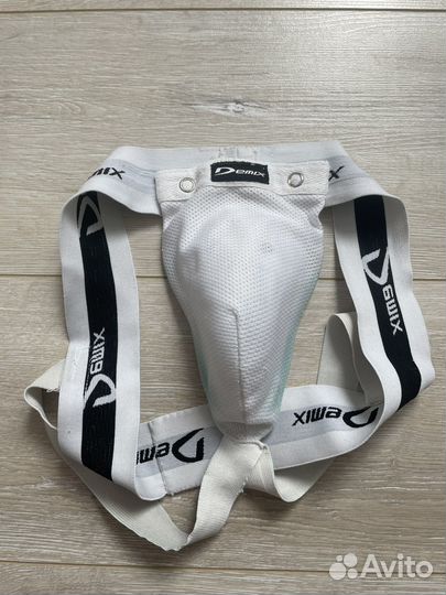 Защита паха ракушка demix