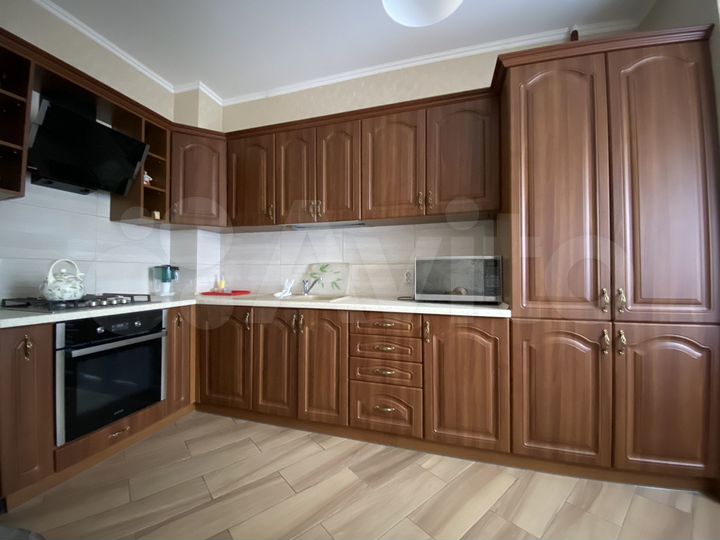 2-к. квартира, 70 м², 5/9 эт.