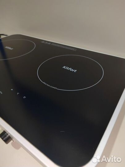 Индукционная плита Kitfort кт-136