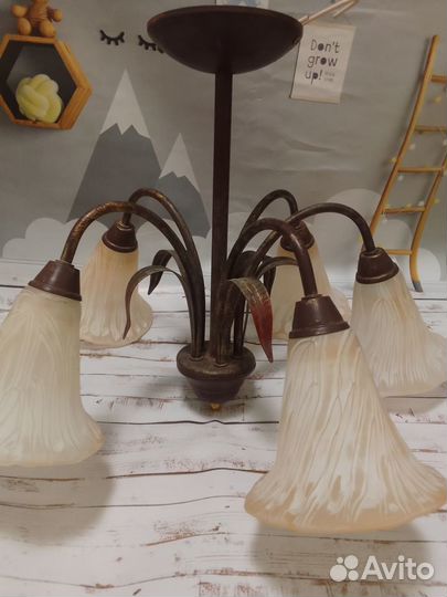 Люстра потолочная