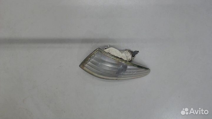 Поворот Ford Mondeo 1, 1994