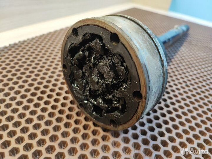 Привод передний левый Volkswagen Polo