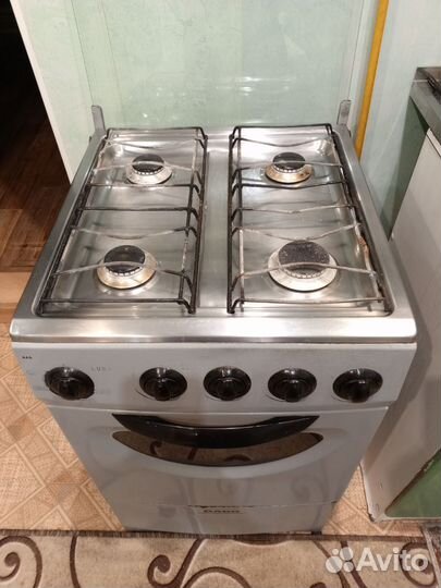 Газовая плита 4 конфорки
