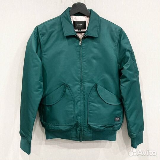 Бомбер Obey