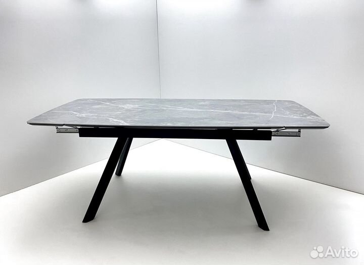 Стол кухонный овальный Дубай