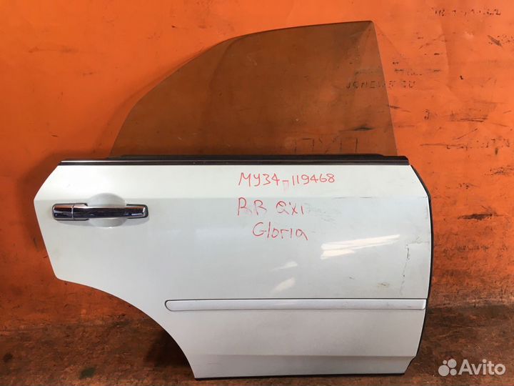 Дверь Nissan Gloria MY34 (Заднее Правое)