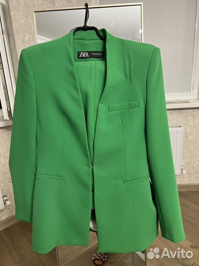 Костюм брючный Zara