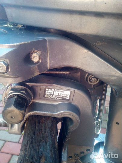 Лодочный мотор Yamaha 25